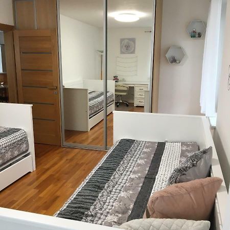 Apartment Tekelova 95M2 Presov Exterior photo